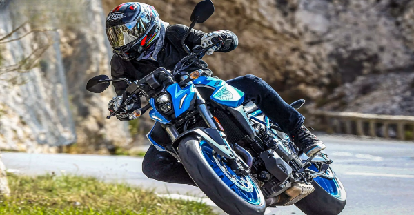 Suzuki GSX-8S